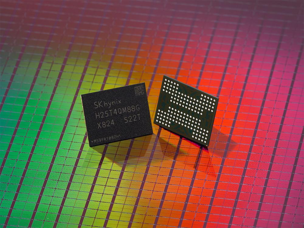 SK海力士成功完成321层2Tb QLC NAND闪存研发，并正式启动量产